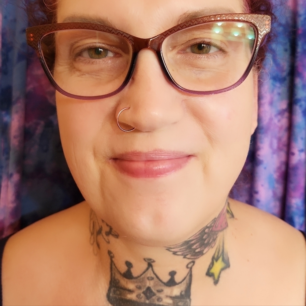 Meet your Posher, Lorene